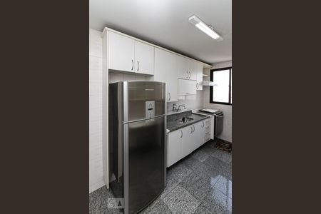 Apartamento à venda com 94m², 4 quartos e 2 vagasCozinha