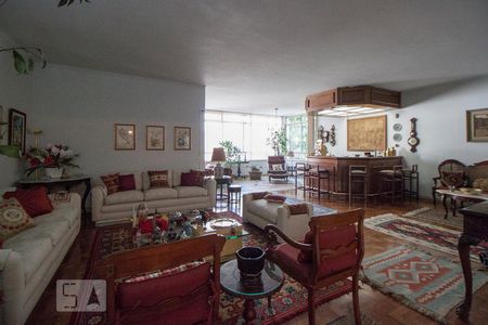 Apartamento para alugar com 5 quartos, 400m² em Consolação, São Paulo