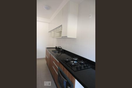 Cozinha de apartamento para alugar com 2 quartos, 67m² em Medeiros, Jundiaí