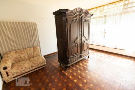 Sala de casa à venda com 4 quartos, 500m² em Lapa, São Paulo