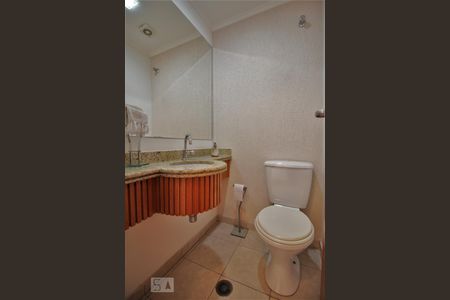 Lavabo de apartamento para alugar com 4 quartos, 98m² em Vila Andrade, São Paulo