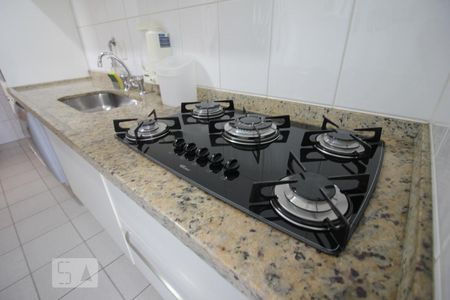 Apartamento para alugar com 98m², 4 quartos e 2 vagasDetalhe da cozinha