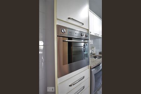 Apartamento para alugar com 98m², 4 quartos e 2 vagasDetalhe da cozinha