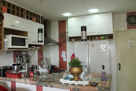 Cozinha de kitnet/studio à venda com 1 quarto, 56m² em Alphaville Industrial, Barueri