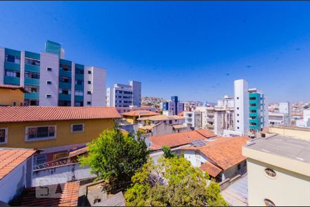Quarto 1 - Vista de apartamento à venda com 3 quartos, 110m² em Alto Barroca, Belo Horizonte