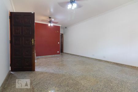 Sala de casa para alugar com 3 quartos, 120m² em Jardim Umuarama, São Paulo