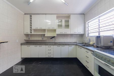 Casa à venda com 120m², 3 quartos e 2 vagasCozinha