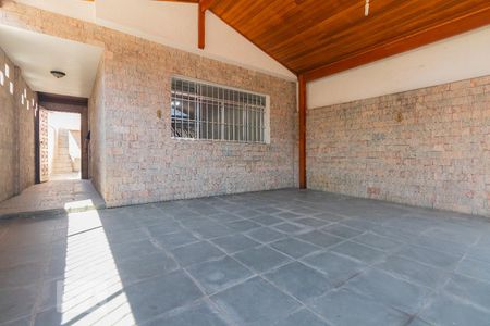 Casa à venda com 120m², 3 quartos e 2 vagasGaragem