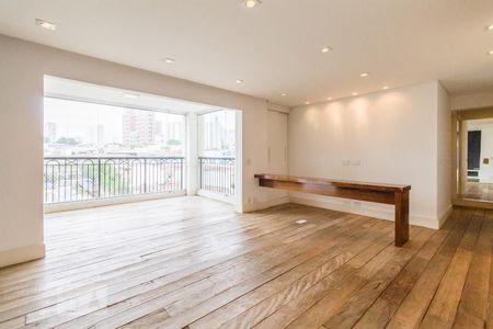 Apartamento à venda com 95m², 2 quartos e 2 vagas Apartamento à venda com 95m², 2 quartos e 2 vagasSala