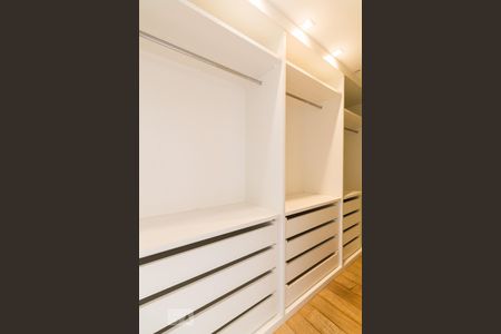 Apartamento à venda com 95m², 2 quartos e 2 vagas Apartamento à venda com 95m², 2 quartos e 2 vagasSuíte 02