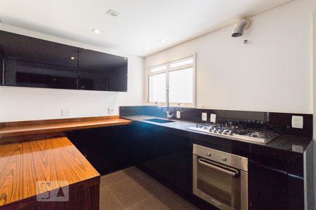 Apartamento à venda com 95m², 2 quartos e 2 vagas Apartamento à venda com 95m², 2 quartos e 2 vagasCozinha