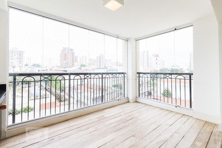 Apartamento à venda com 95m², 2 quartos e 2 vagas Apartamento à venda com 95m², 2 quartos e 2 vagasVaranda gourmet