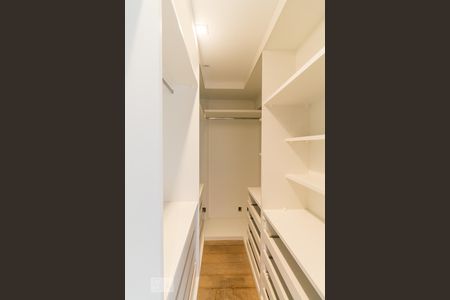Apartamento à venda com 95m², 2 quartos e 2 vagas Apartamento à venda com 95m², 2 quartos e 2 vagasSuíte 02