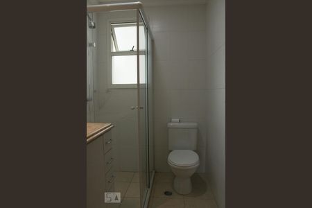 Banheiro de apartamento para alugar com 2 quartos, 101m² em Tamboré, Santana de Parnaíba