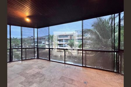 Varanda de apartamento à venda com 3 quartos, 200m² em Recreio dos Bandeirantes, Rio de Janeiro