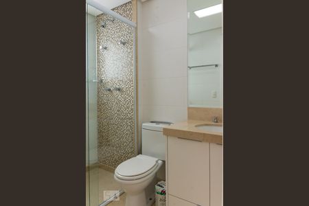 Apartamento à venda com 181m², 3 quartos e 4 vagasBanheiro da suíte 2