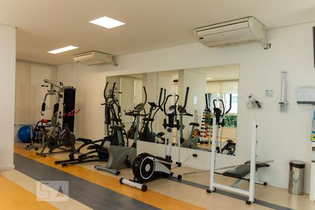 Apartamento à venda com 181m², 3 quartos e 4 vagasAcademia