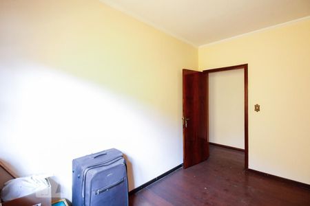 Casa à venda com 279m², 4 quartos e 5 vagasQuarto 2