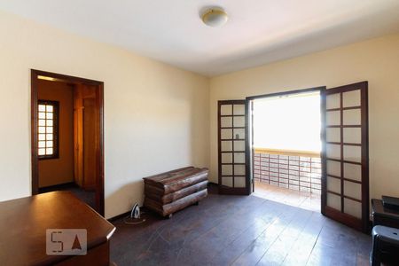Casa à venda com 279m², 4 quartos e 5 vagasSuite 1