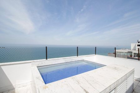 Apartamento à venda com 240m², 3 quartos e 2 vagasPiscina Cobertura