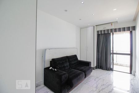 Apartamento à venda com 240m², 3 quartos e 2 vagasQuarto 2