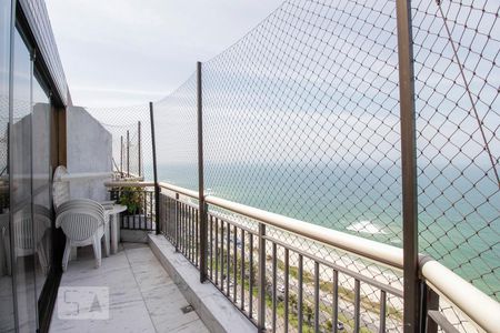 Apartamento à venda com 240m², 3 quartos e 2 vagasVaranda Sala