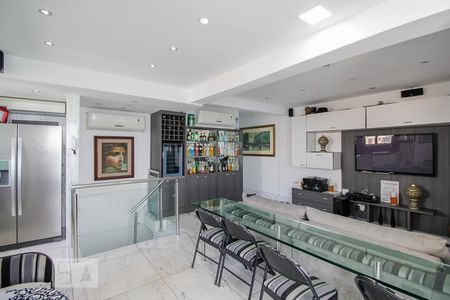 Apartamento à venda com 240m², 3 quartos e 2 vagasSala