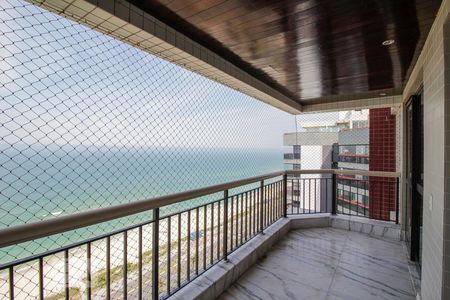 Apartamento à venda com 240m², 3 quartos e 2 vagasVaranda Quarto 2 e Quarto 3