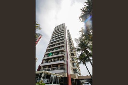 Apartamento à venda com 240m², 3 quartos e 2 vagasFachada
