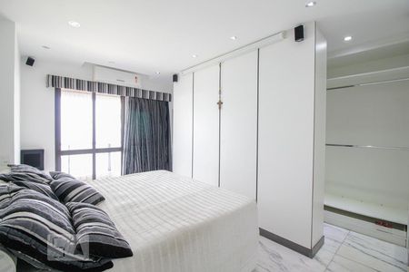 Apartamento à venda com 240m², 3 quartos e 2 vagasQuarto 3