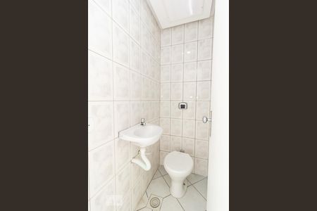 Lavabo de apartamento para alugar com 2 quartos, 68m² em Cachambi, Rio de Janeiro