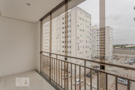 Apartamento à venda com 77m², 3 quartos e 1 vagaVaranda