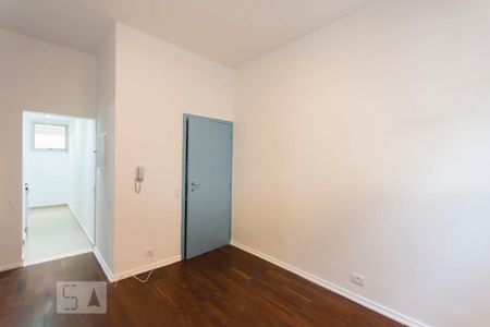 Sala de apartamento para alugar com 1 quarto, 35m² em Indianópolis, São Paulo