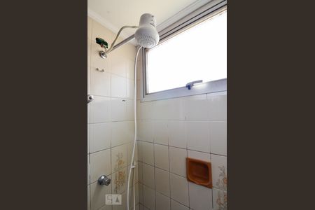 Banheiro de apartamento para alugar com 1 quarto, 58m² em Bosque, Campinas