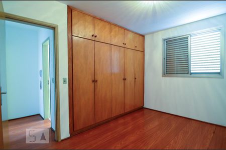 Quarto  de apartamento para alugar com 1 quarto, 58m² em Bosque, Campinas