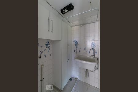 Apartamento à venda com 72m², 2 quartos e 1 vaga Apartamento à venda com 72m², 2 quartos e 1 vagaÁrea de serviço