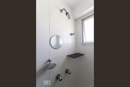 Apartamento à venda com 72m², 2 quartos e 1 vaga Apartamento à venda com 72m², 2 quartos e 1 vagaBanheiro da Suíte