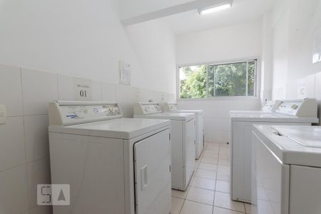 Apartamento para alugar com 63m², 2 quartos e 2 vagas Apartamento para alugar com 63m², 2 quartos e 2 vagasLavanderia