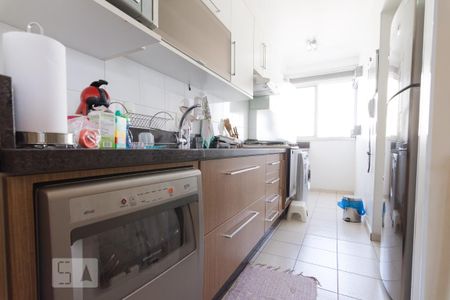 Cozinha de apartamento para alugar com 2 quartos, 63m² em Perdizes, São Paulo