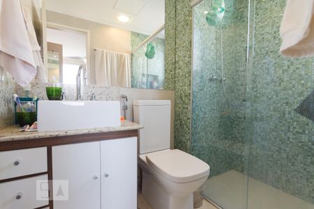 Apartamento para alugar com 63m², 2 quartos e 2 vagas Apartamento para alugar com 63m², 2 quartos e 2 vagasBanheiro da Suíte