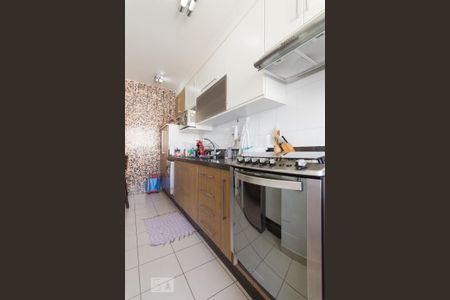 Apartamento para alugar com 63m², 2 quartos e 2 vagas Apartamento para alugar com 63m², 2 quartos e 2 vagasCozinha