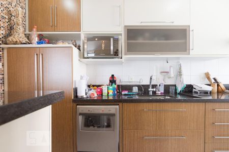 Cozinha de apartamento para alugar com 2 quartos, 63m² em Perdizes, São Paulo