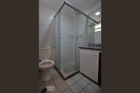 Apartamento para alugar com 71m², 3 quartos e 2 vagasBanheiro da suíte 