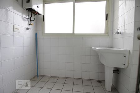 Apartamento para alugar com 71m², 3 quartos e 2 vagasÁrea de serviço