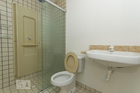 Banheiro de apartamento para alugar com 2 quartos, 55m² em Vila Parque Jabaquara, São Paulo