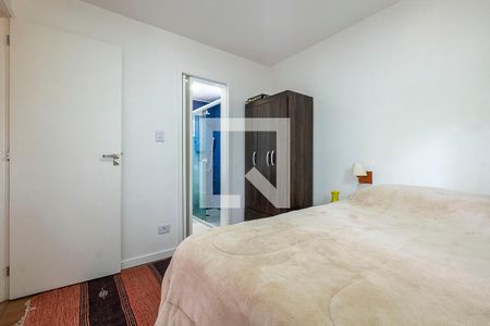 Suíte de apartamento para alugar com 2 quartos, 77m² em Alto de Pinheiros, São Paulo