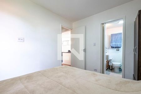 Suíte de apartamento para alugar com 2 quartos, 77m² em Alto de Pinheiros, São Paulo