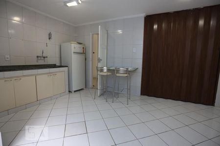 Apartamento à venda com 115m², 3 quartos e sem vagaCozinha
