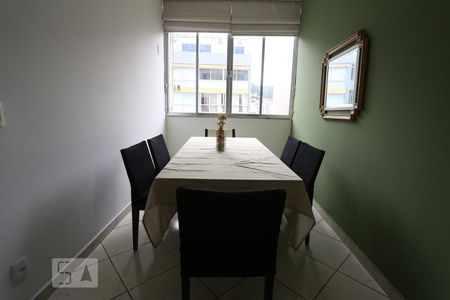 Sala de apartamento à venda com 3 quartos, 115m² em Copacabana, Rio de Janeiro
