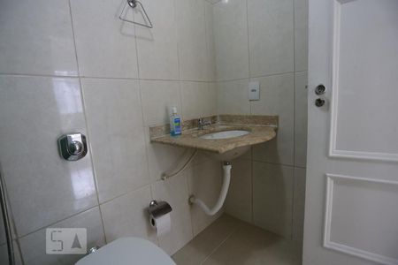 Apartamento à venda com 115m², 3 quartos e sem vagaBanheiro Social
